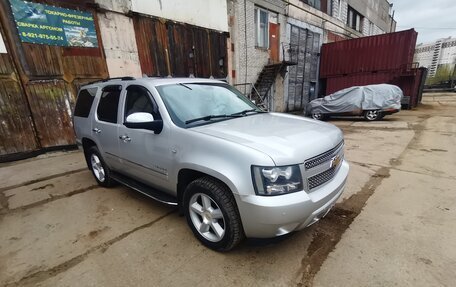 Chevrolet Tahoe III, 2011 год, 2 200 000 рублей, 31 фотография