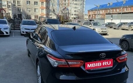 Toyota Camry, 2019 год, 3 820 000 рублей, 4 фотография
