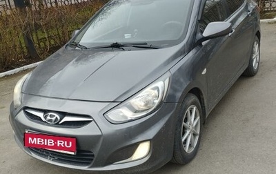 Hyundai Solaris II рестайлинг, 2012 год, 860 000 рублей, 1 фотография