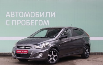 Hyundai Solaris II рестайлинг, 2011 год, 830 000 рублей, 1 фотография