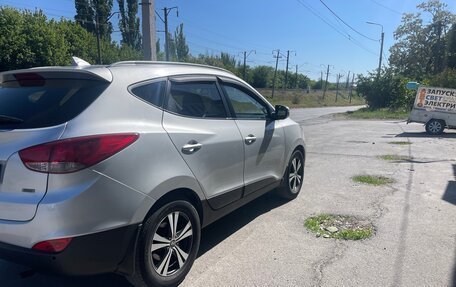 Hyundai ix35 I рестайлинг, 2013 год, 1 515 000 рублей, 4 фотография