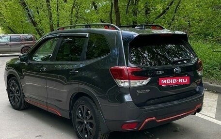 Subaru Forester, 2018 год, 2 830 000 рублей, 5 фотография