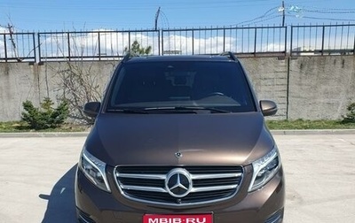 Mercedes-Benz V-Класс, 2018 год, 8 150 000 рублей, 1 фотография