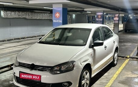 Volkswagen Polo VI (EU Market), 2015 год, 510 000 рублей, 1 фотография