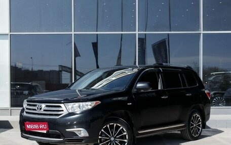 Toyota Highlander III, 2010 год, 2 275 000 рублей, 1 фотография