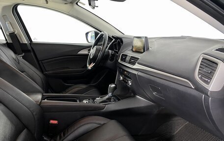 Mazda 3, 2016 год, 1 870 000 рублей, 12 фотография