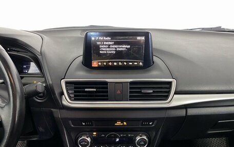 Mazda 3, 2016 год, 1 870 000 рублей, 17 фотография