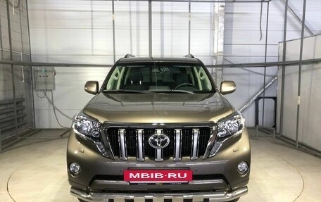 Toyota Land Cruiser Prado 150 рестайлинг 2, 2015 год, 4 499 000 рублей, 2 фотография