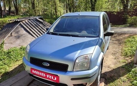 Ford Fusion I, 2005 год, 580 000 рублей, 3 фотография