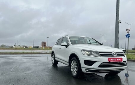 Volkswagen Touareg III, 2015 год, 3 000 000 рублей, 2 фотография