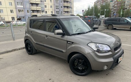 KIA Soul I рестайлинг, 2011 год, 850 000 рублей, 2 фотография