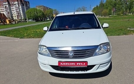 Renault Logan I, 2014 год, 349 000 рублей, 2 фотография