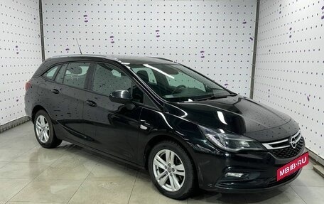 Opel Astra K, 2019 год, 1 399 000 рублей, 3 фотография