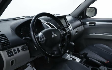 Mitsubishi Pajero Sport II рестайлинг, 2014 год, 1 399 000 рублей, 9 фотография