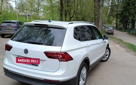 Volkswagen Tiguan II, 2017 год, 3 300 000 рублей, 4 фотография