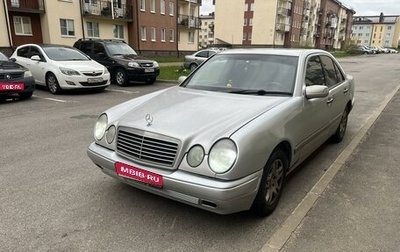 Mercedes-Benz E-Класс, 1997 год, 395 000 рублей, 1 фотография