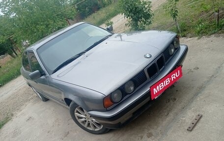 BMW 5 серия, 1994 год, 500 000 рублей, 2 фотография