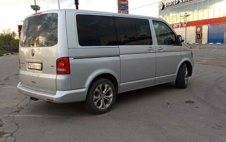 Volkswagen Multivan T5, 2010 год, 1 865 000 рублей, 6 фотография