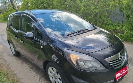 Opel Meriva, 2011 год, 790 000 рублей, 2 фотография