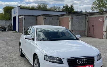 Audi A4, 2009 год, 1 100 000 рублей, 2 фотография