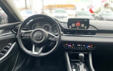 Mazda 6, 2020 год, 2 590 000 рублей, 31 фотография