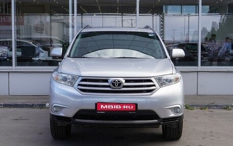 Toyota Highlander III, 2011 год, 2 099 000 рублей, 3 фотография