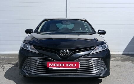 Toyota Camry, 2018 год, 2 590 000 рублей, 5 фотография