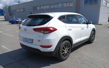 Hyundai Tucson III, 2015 год, 2 029 000 рублей, 6 фотография