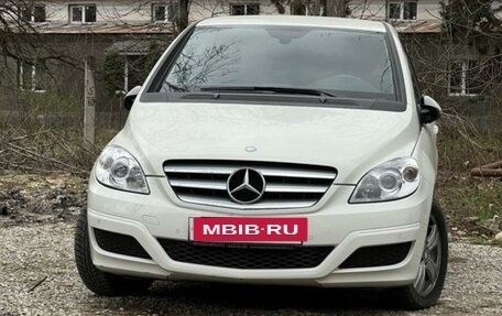 Mercedes-Benz B-Класс, 2011 год, 1 100 000 рублей, 3 фотография