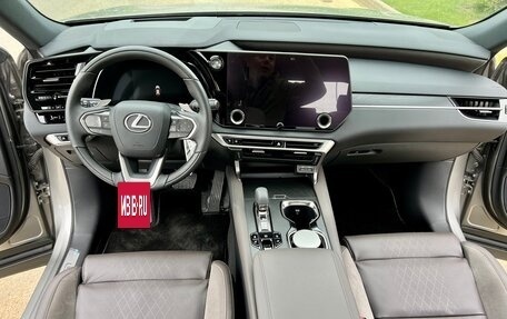 Lexus RX IV рестайлинг, 2023 год, 10 999 000 рублей, 25 фотография