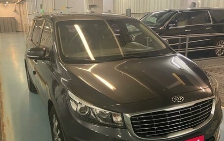 KIA Carnival III, 2017 год, 2 710 000 рублей, 1 фотография