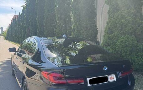 BMW 5 серия, 2018 год, 2 850 000 рублей, 2 фотография