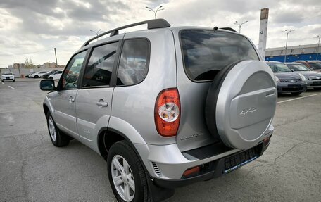 Chevrolet Niva I рестайлинг, 2014 год, 795 000 рублей, 5 фотография