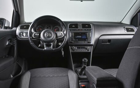 Volkswagen Polo VI (EU Market), 2019 год, 1 439 000 рублей, 6 фотография