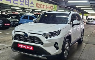 Toyota RAV4, 2019 год, 2 800 000 рублей, 1 фотография