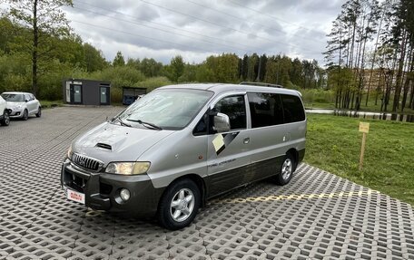 Hyundai Starex I рестайлинг, 2003 год, 570 000 рублей, 2 фотография