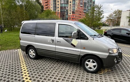 Hyundai Starex I рестайлинг, 2003 год, 570 000 рублей, 4 фотография