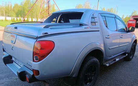 Mitsubishi L200 IV рестайлинг, 2012 год, 1 500 000 рублей, 4 фотография