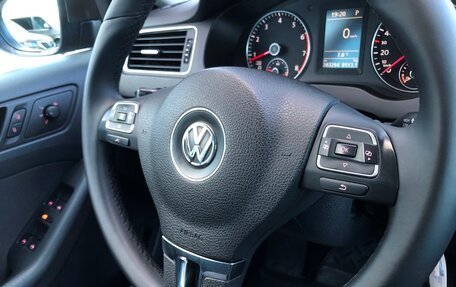 Volkswagen Jetta VI, 2012 год, 1 135 500 рублей, 19 фотография