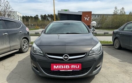 Opel Astra J, 2012 год, 965 000 рублей, 2 фотография