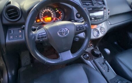 Toyota RAV4, 2010 год, 1 600 000 рублей, 6 фотография