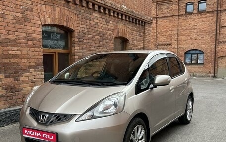 Honda Fit III, 2009 год, 900 000 рублей, 1 фотография