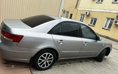 Hyundai Sonata VI, 2008 год, 750 000 рублей, 4 фотография