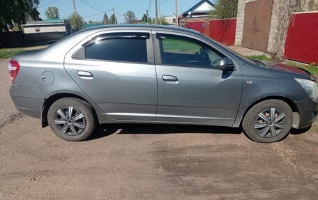 Chevrolet Cobalt II, 2013 год, 655 000 рублей, 2 фотография