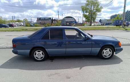 Mercedes-Benz E-Класс, 1994 год, 350 000 рублей, 4 фотография