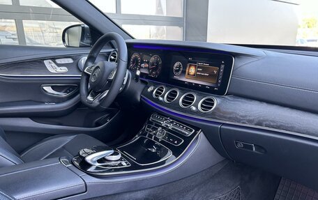 Mercedes-Benz E-Класс, 2017 год, 3 699 000 рублей, 13 фотография