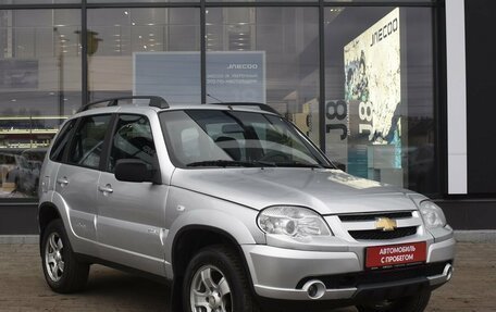 Chevrolet Niva I рестайлинг, 2011 год, 580 000 рублей, 3 фотография