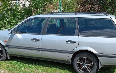 Volkswagen Passat B4, 1994 год, 250 000 рублей, 2 фотография