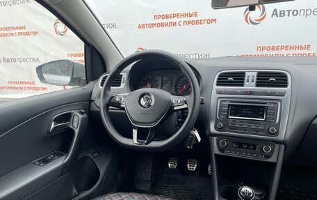 Volkswagen Polo VI (EU Market), 2016 год, 1 090 000 рублей, 16 фотография