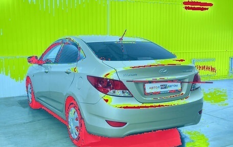 Hyundai Solaris II рестайлинг, 2012 год, 800 000 рублей, 5 фотография